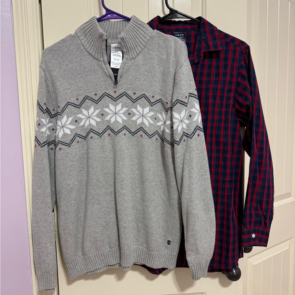 Izod Gray Zip Up Sweater with Snowflake Design